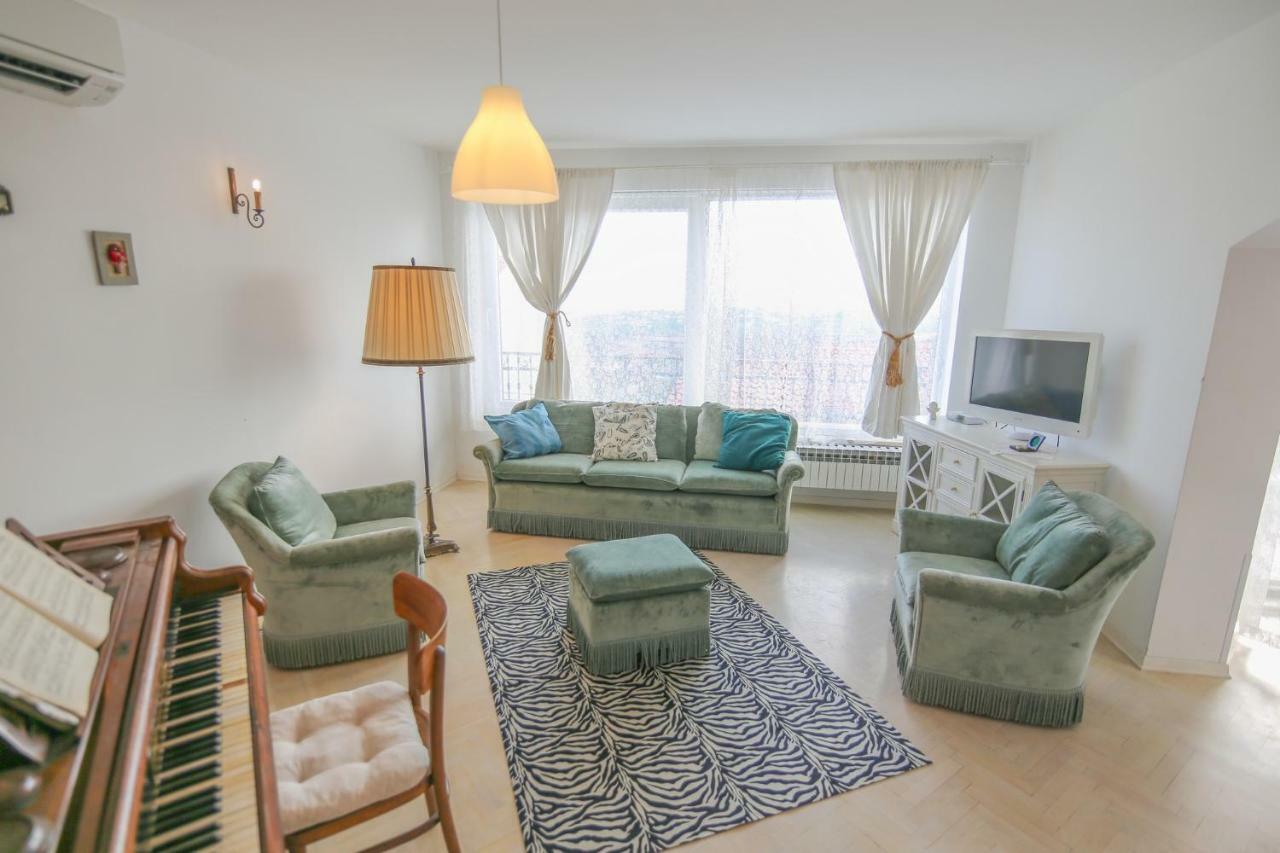 Eco Eclectic Villa With Pool Solin Bagian luar foto