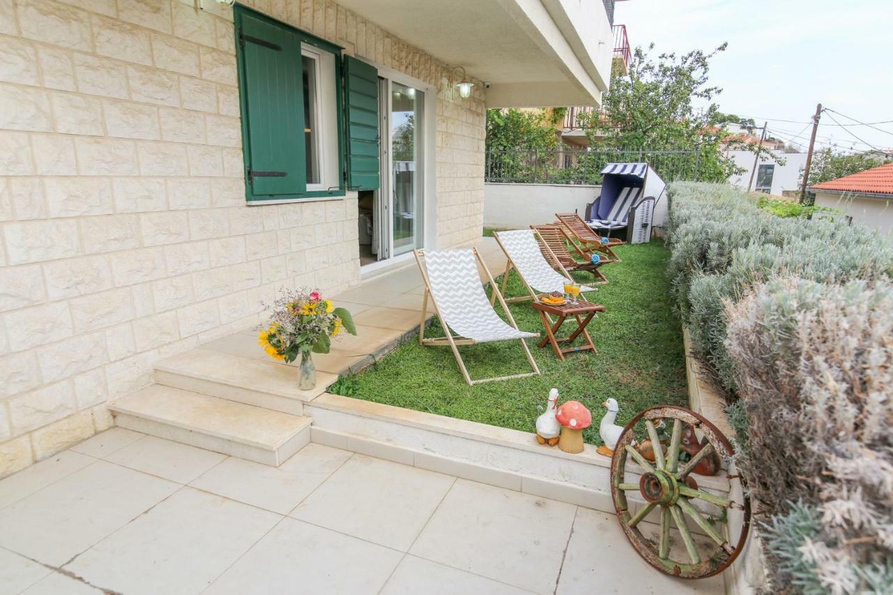 Eco Eclectic Villa With Pool Solin Bagian luar foto