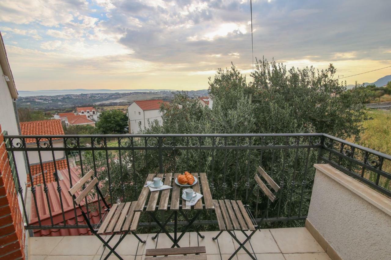 Eco Eclectic Villa With Pool Solin Bagian luar foto