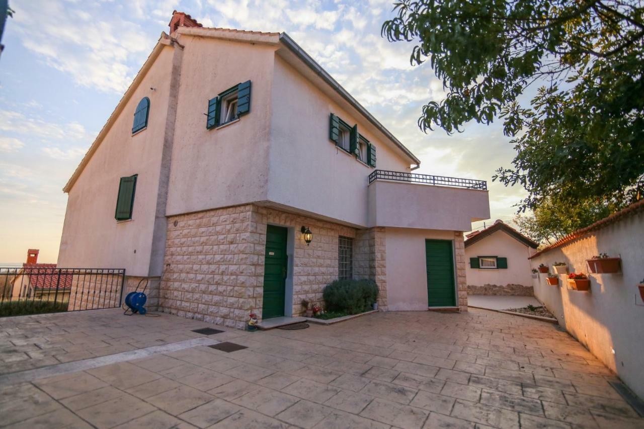 Eco Eclectic Villa With Pool Solin Bagian luar foto