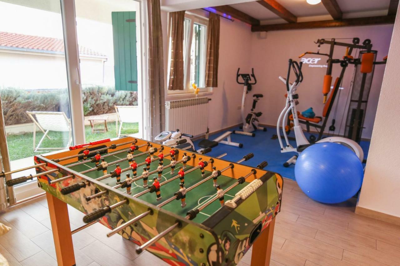 Eco Eclectic Villa With Pool Solin Bagian luar foto