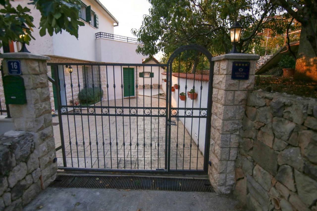Eco Eclectic Villa With Pool Solin Bagian luar foto